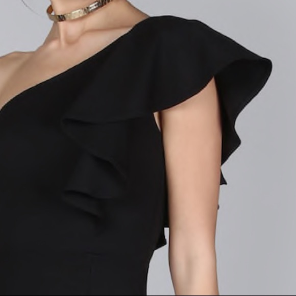 NWT One Shoulder Peplum Black Dress - Picture 4 of 5